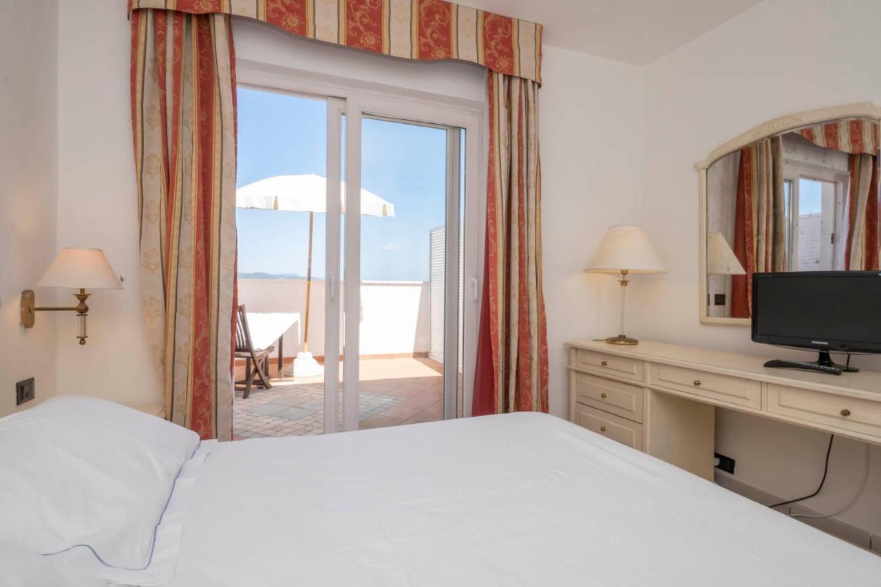 Hotel Del Sole Santa Marinella Zimmer foto